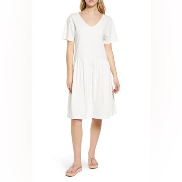Melrose and Market Casual V-neck Short Sleeves Off White Midi Dress Size Medium - Picture 2 of 10